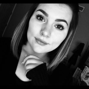 Meet your Posher, Hope